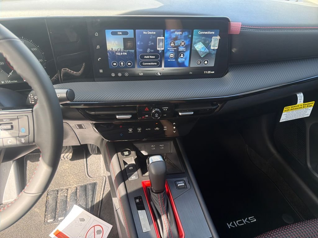 New 2026 Nissan Kicks SR 4D Sport Utility