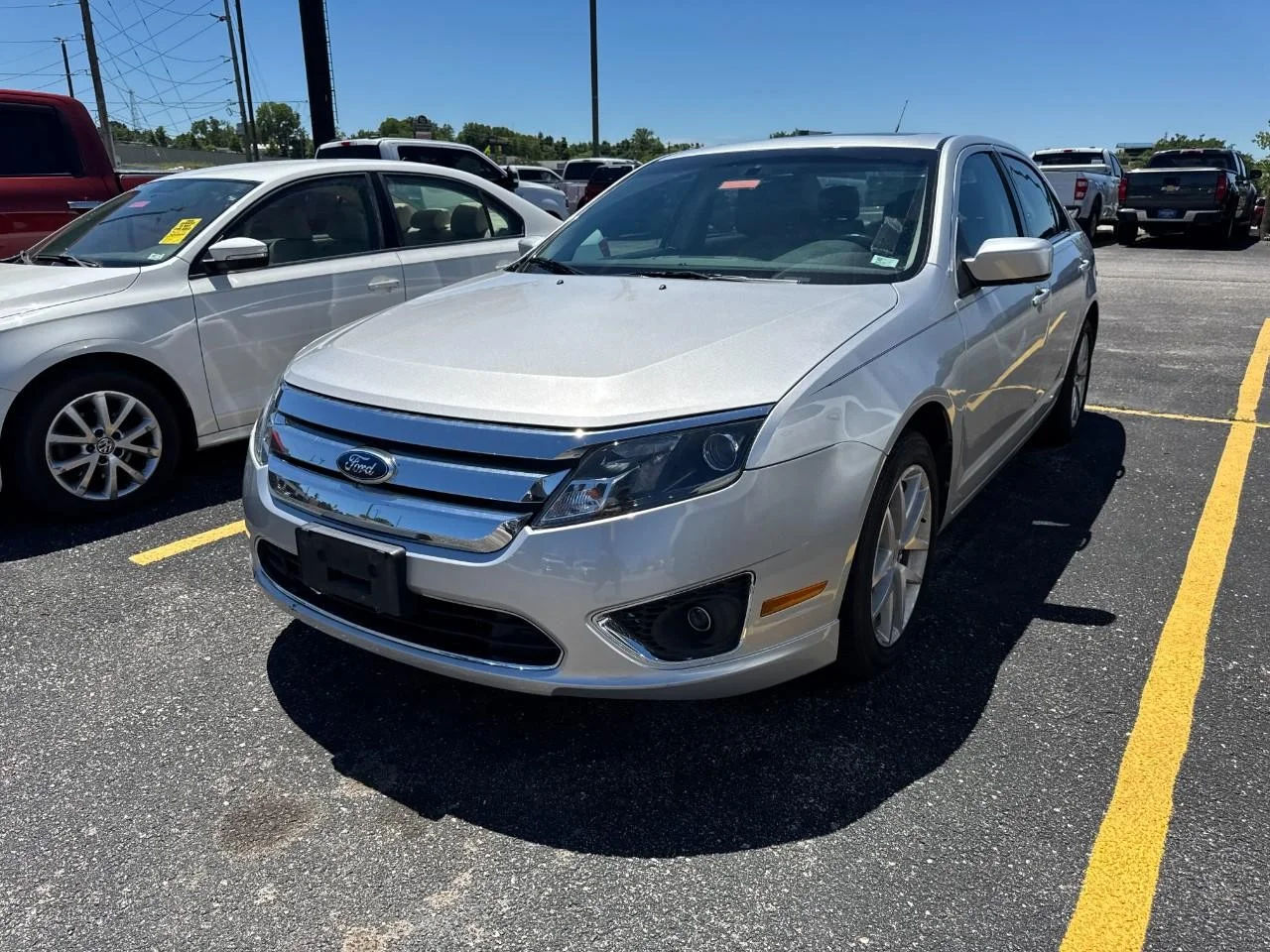 Used 2012 Ingot Silver Metallic Ford 4dr Sdn SEL FWD image 5