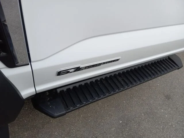New 2025 Oxford White Ford XL image 10