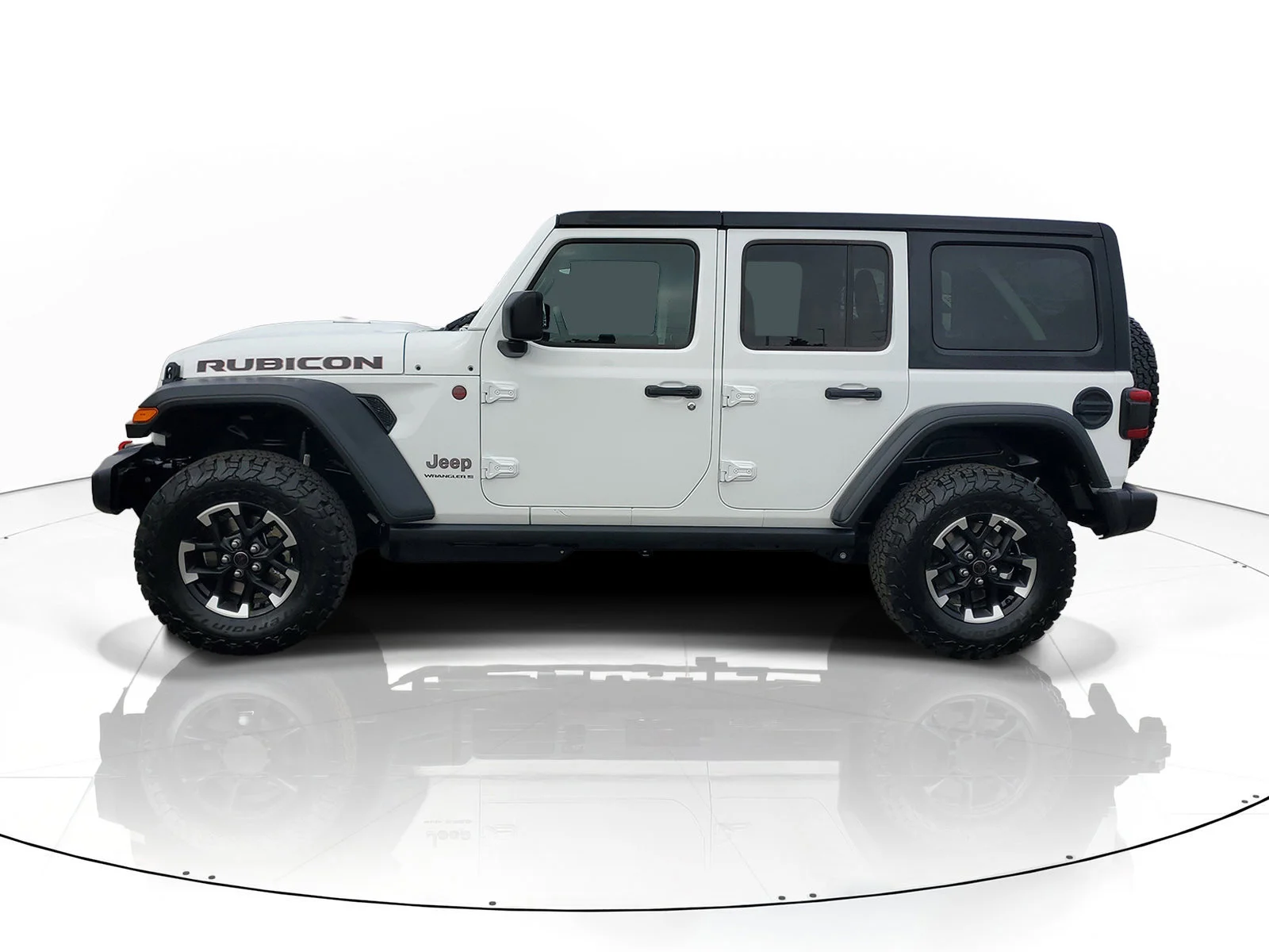 Certified Used 2026 White/off-white Jeep Rubicon image 7