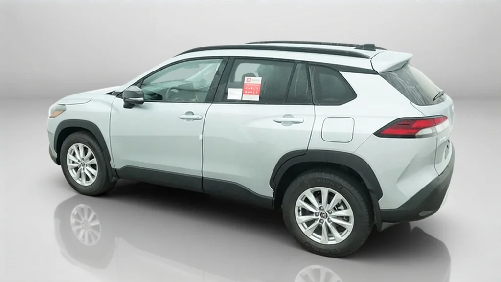 New 2026 Sonic Silver Toyota LE image 15