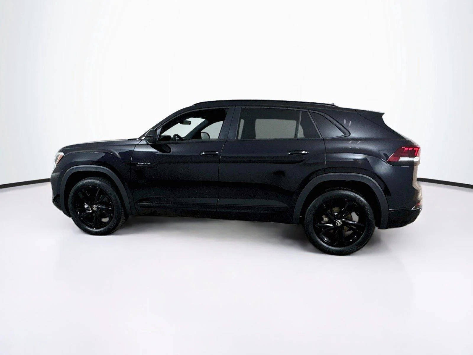 New 2026 Deep Black Pearl Volkswagen 2.0T SEL R-Line Black image 3