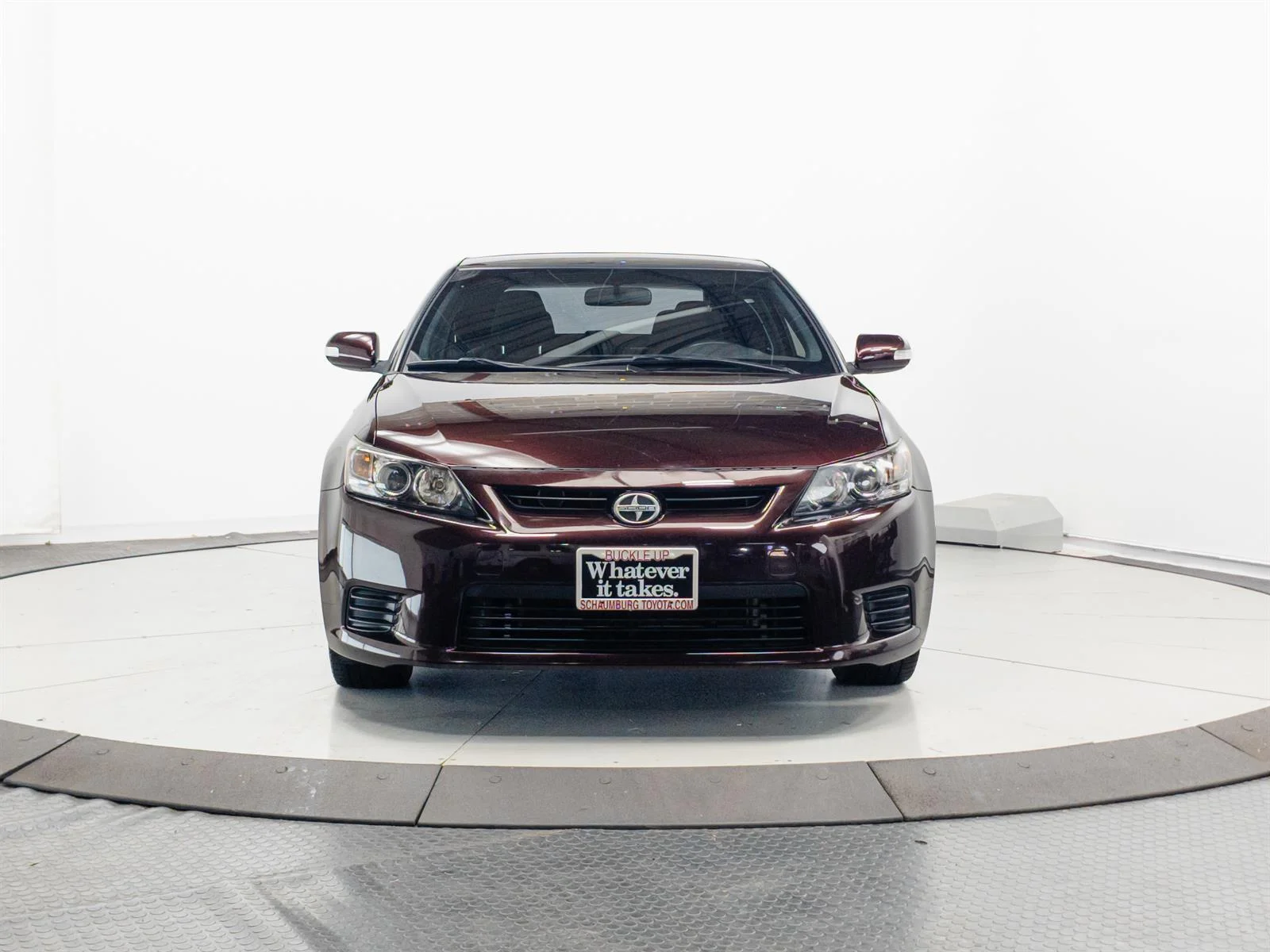 Used 2013 Red Scion Base image 2