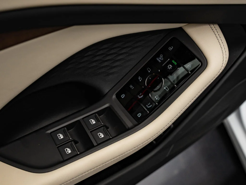 New 2026 Glacier White Metallic Audi Prestige image 25
