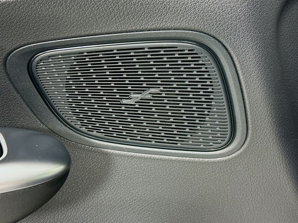 Used 2026 Black Mercedes-Benz GLC 300 image 19