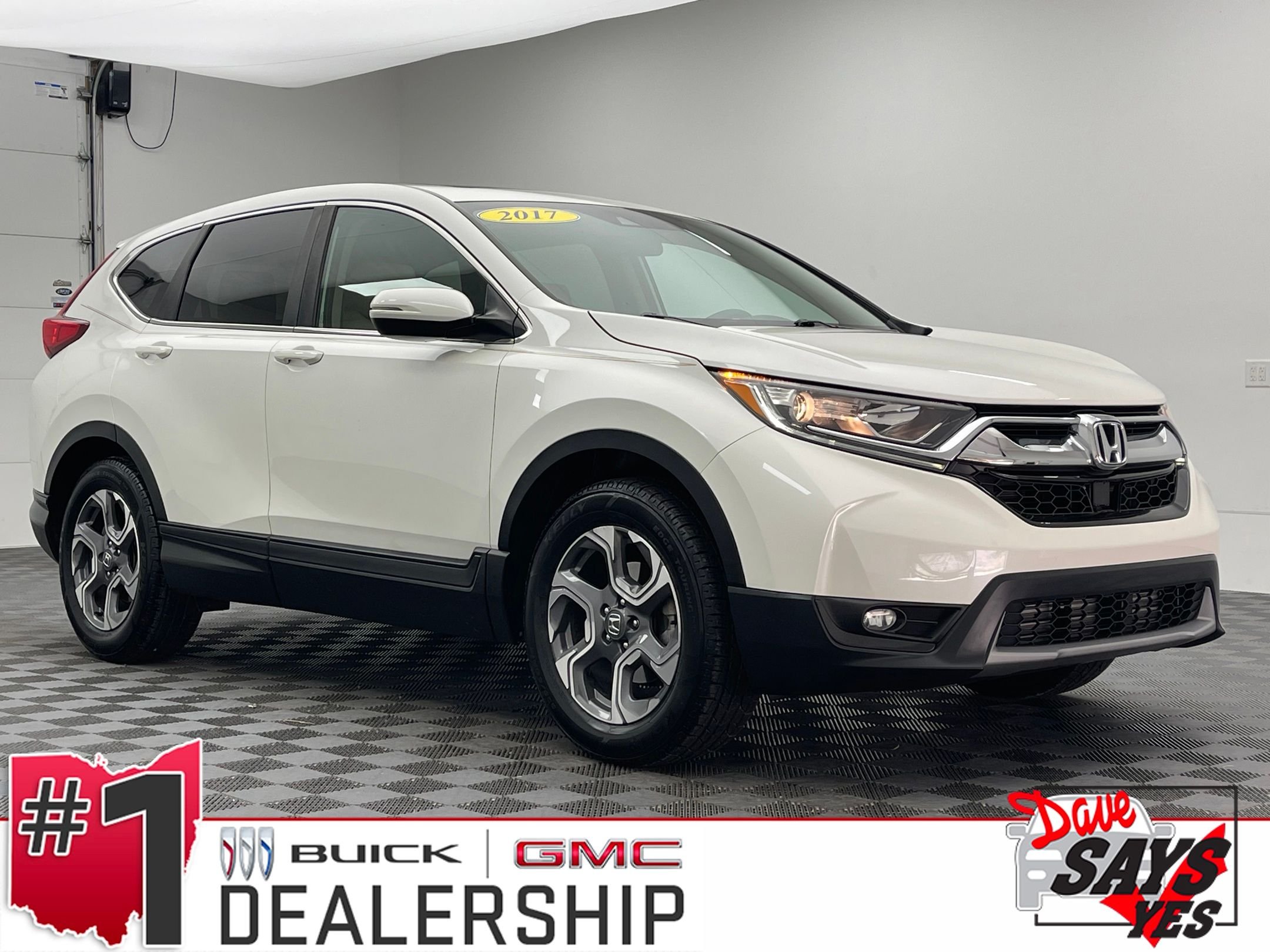 Used 2017 White Honda EX image 1