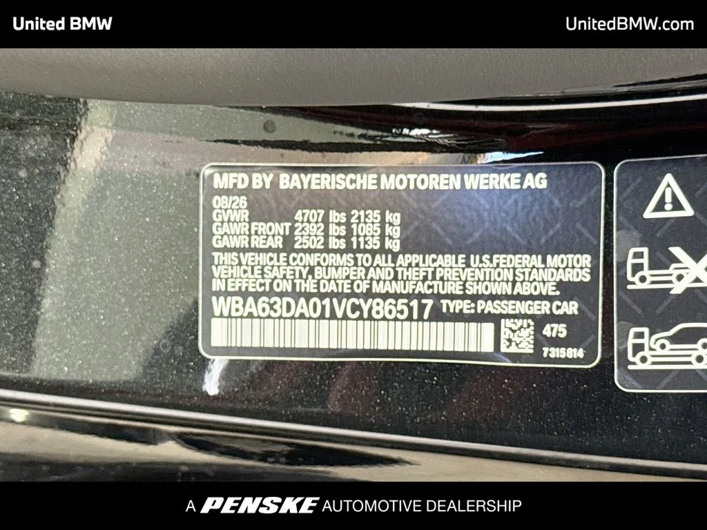 New 2027 Black Sapphire Metallic BMW 430i xDrive image 23