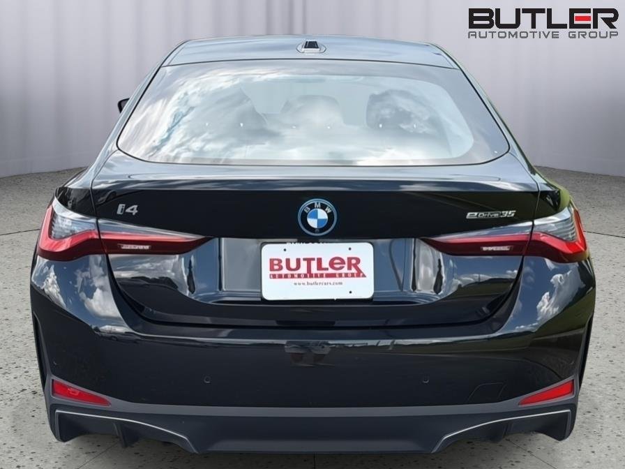 Used 2023 Black Sapphire Metallic BMW eDrive35 image 5