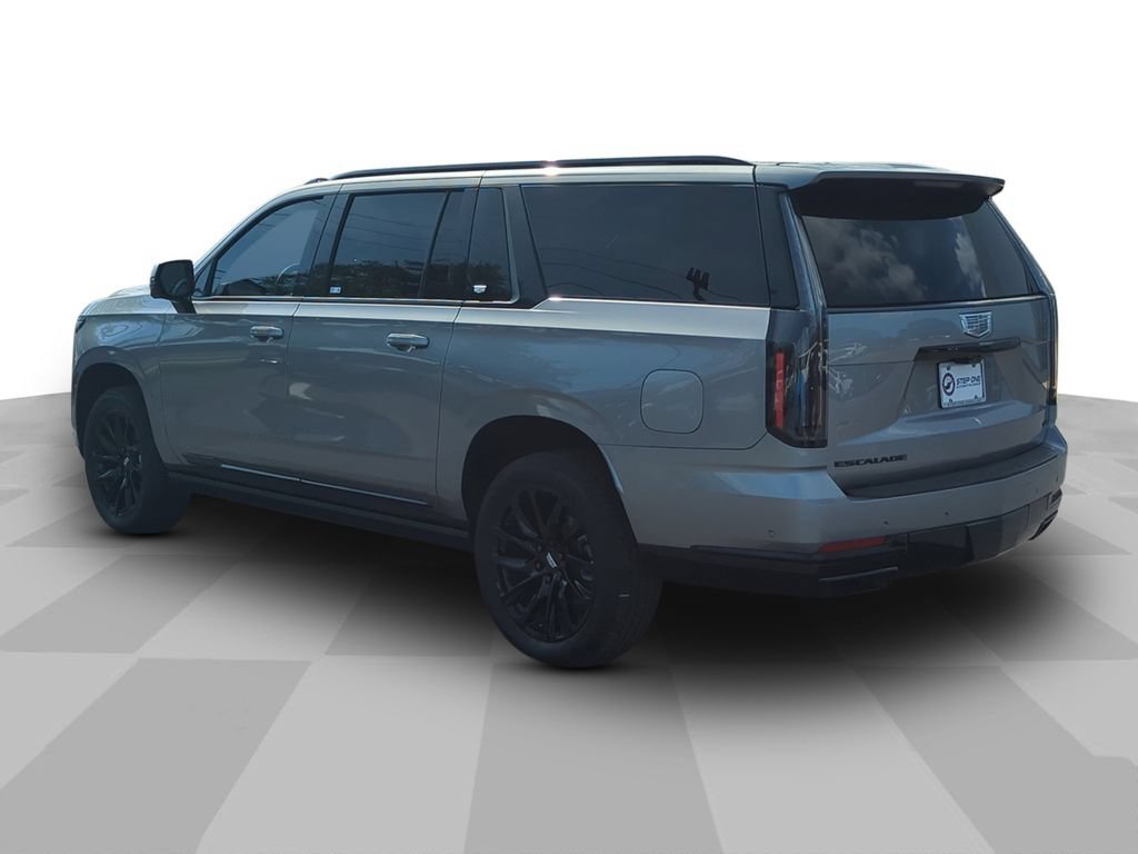 Used 2026 Argent Silver Metallic Cadillac Sport image 4