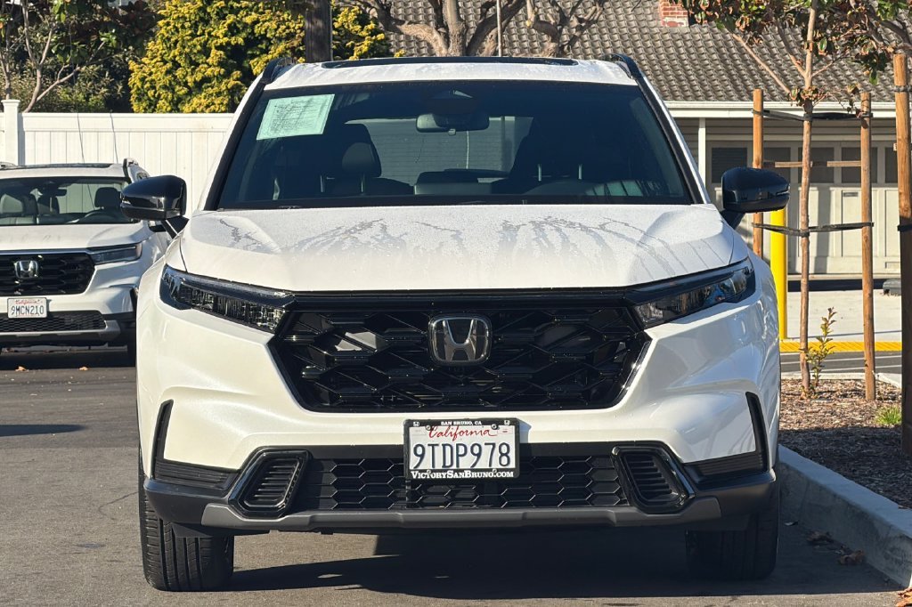 Certified Used 2025 Platinum White Pearl Honda Sport image 9