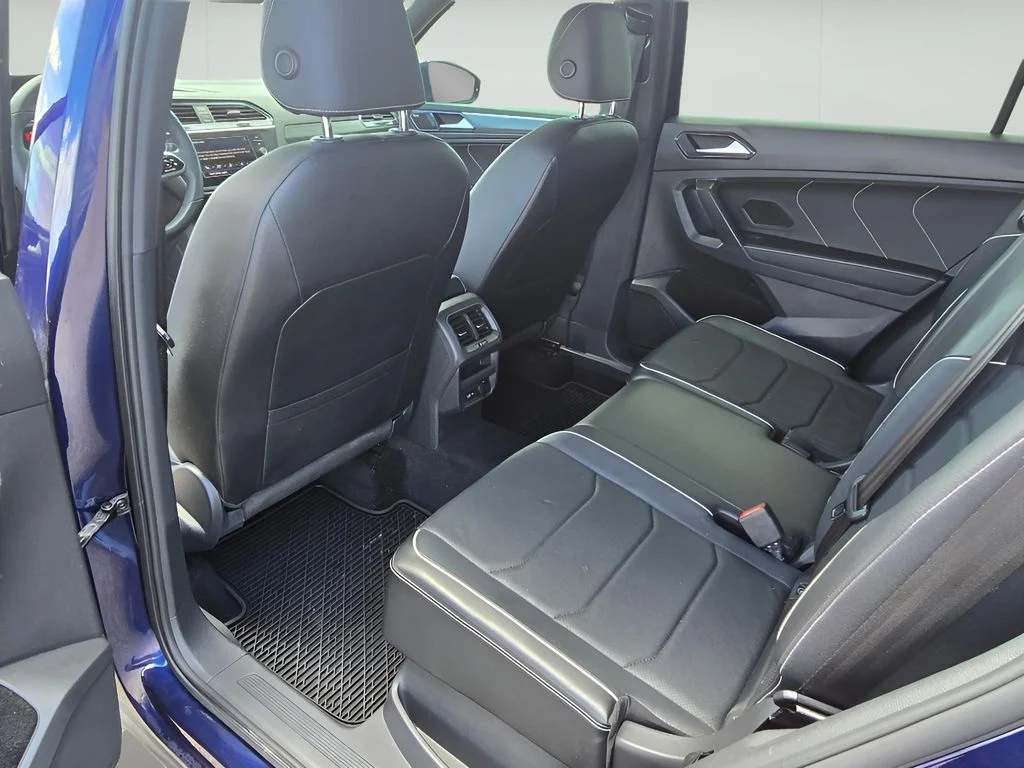 Used 2022 Atlantic Blue Metallic Volkswagen SEL R-Line image 24