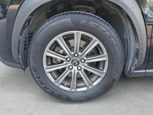 Used 2016 Black Lexus 200t image 24