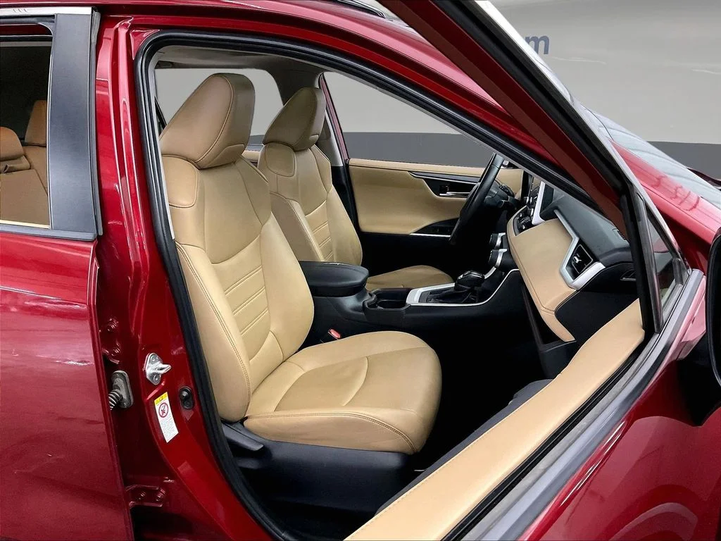 Used 2019 Red Toyota Limited image 10