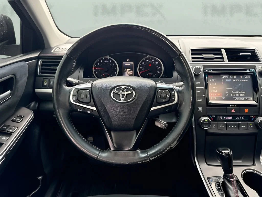 Used 2016  Toyota XSE image 16