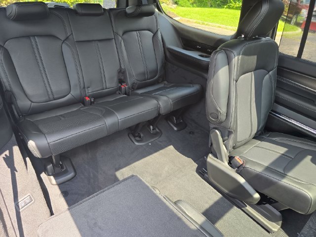 New 2026 Baltic-Gray Metallic Clear-Coat Exterior Paint Jeep Summit Obsidian image 39