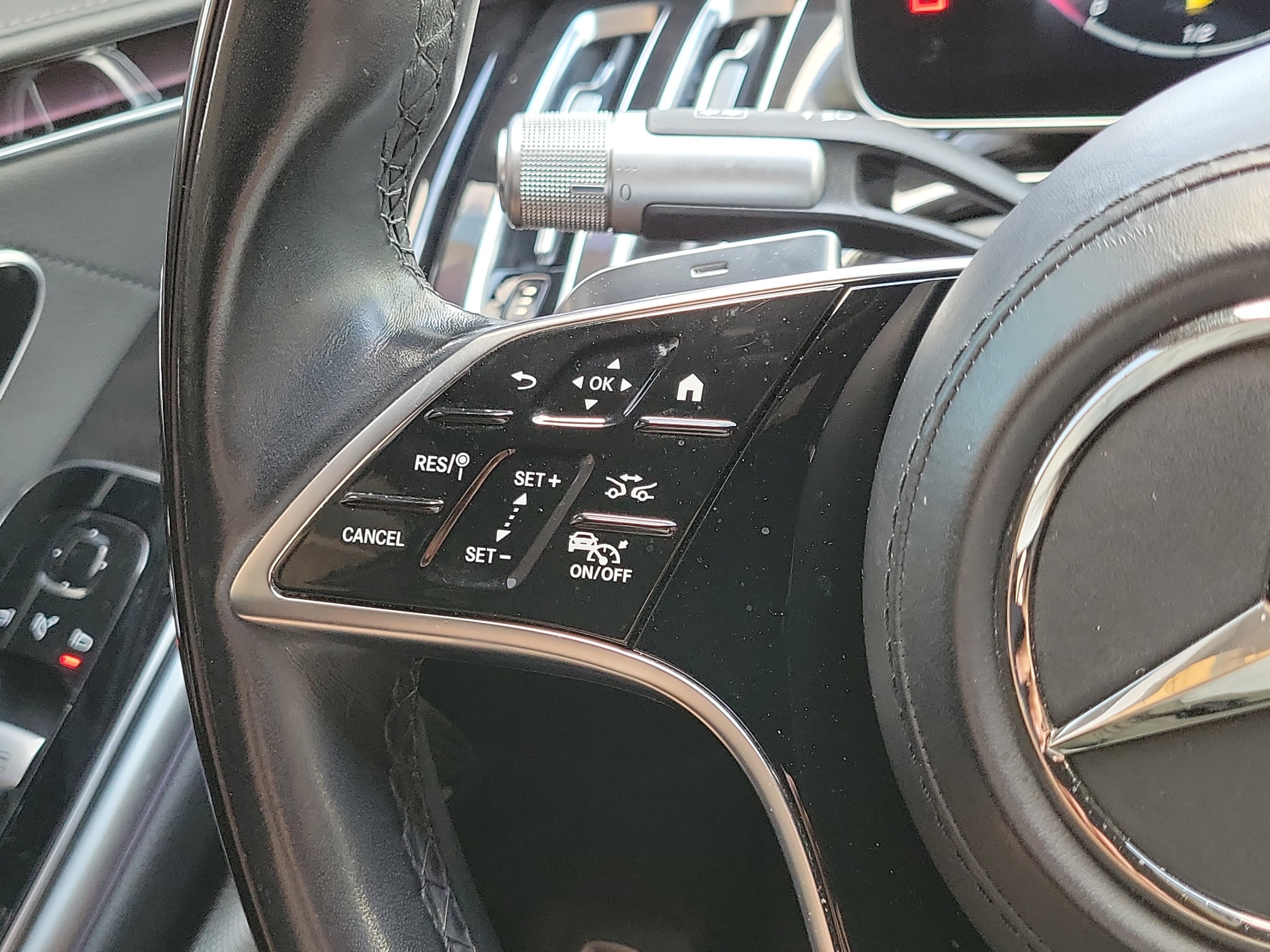 Used 2023 Black Mercedes-Benz S 580 image 27