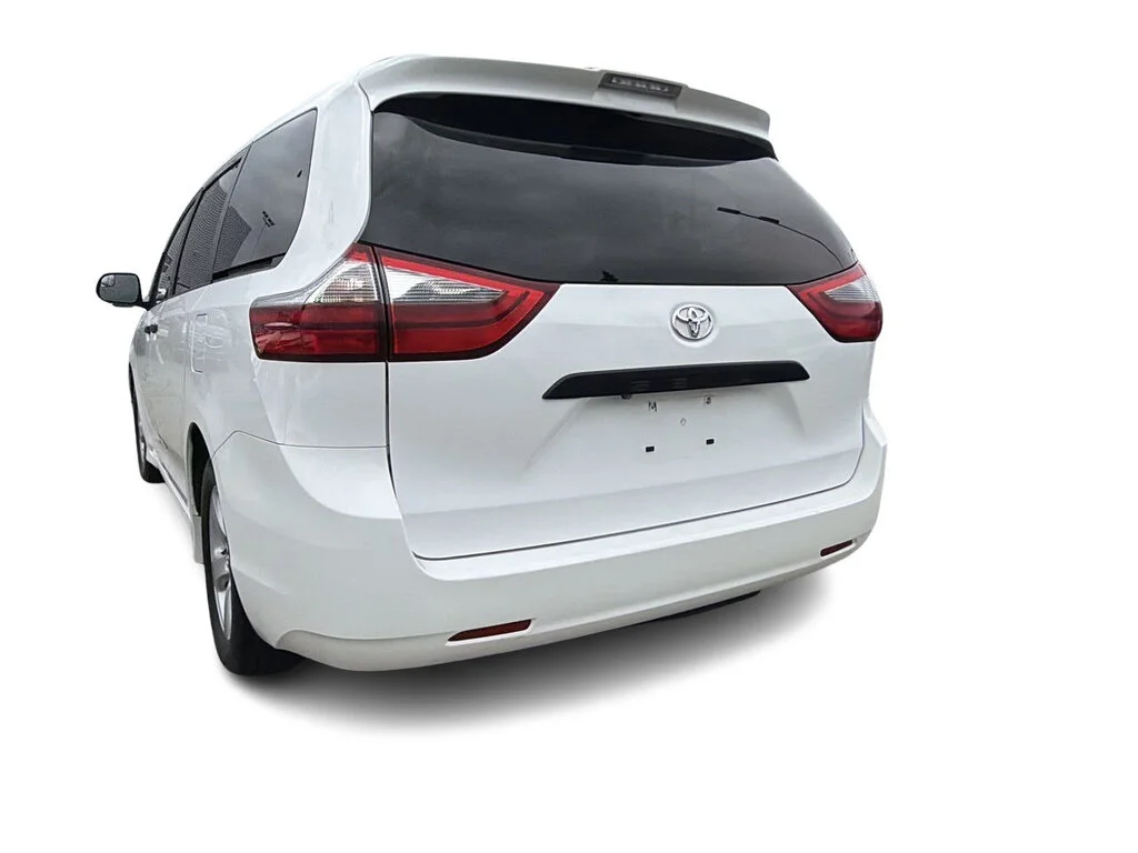 Used 2020 Super White Toyota 7-Passenger V6 Dilawri Certified   Local BC   Spac image 11