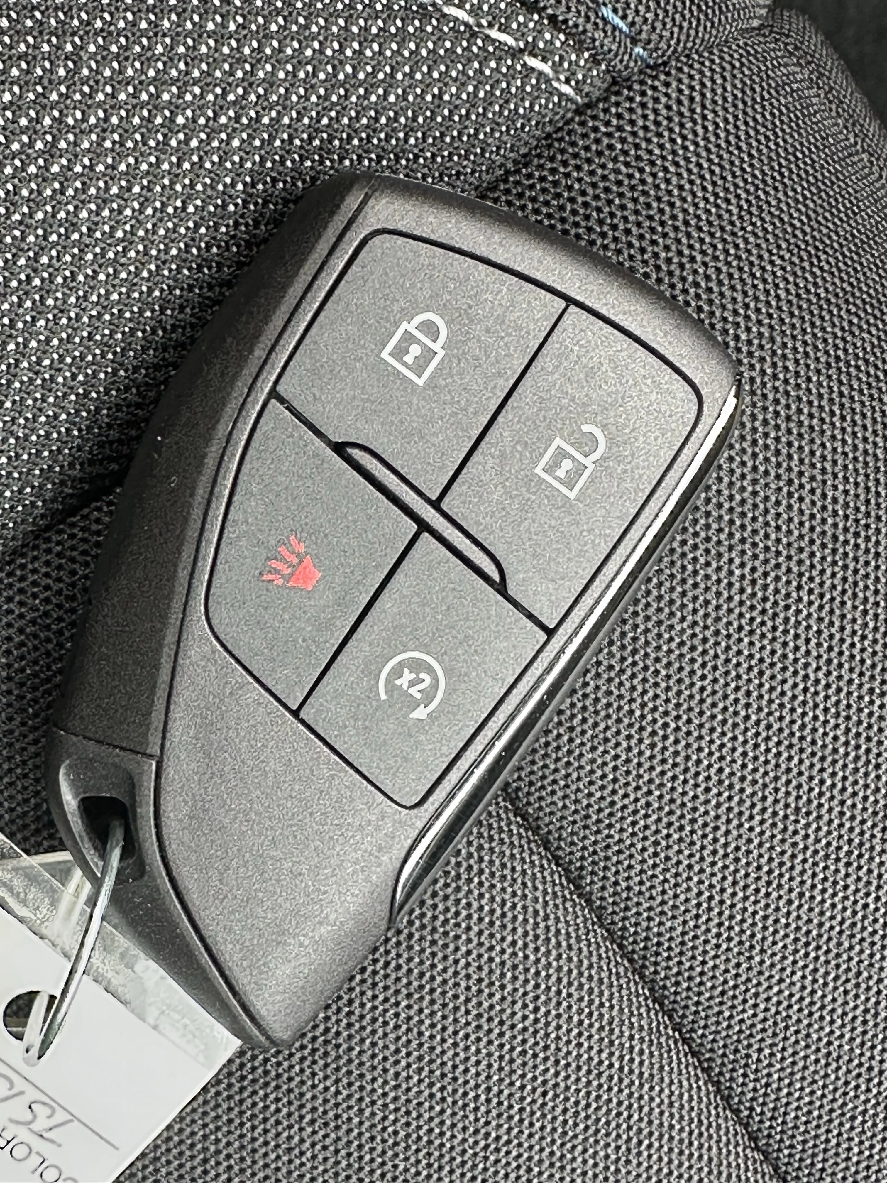 New 2026 Summit White Chevrolet LT image 23