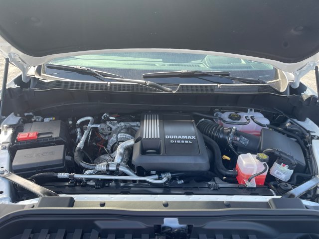 New 2026 Summit White Chevrolet LT image 19