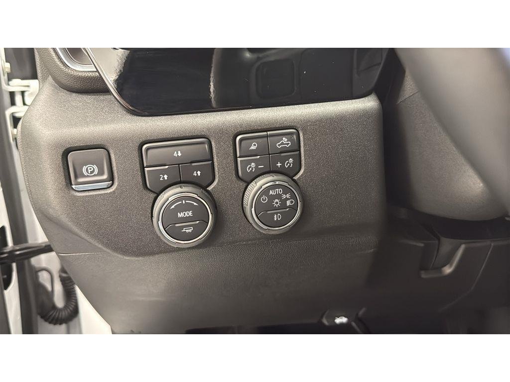 2025 Chevrolet Silverado 2500HD LT - Photo 20