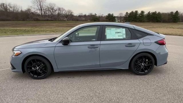 Used 2023 Sonic Gray Pearl Honda Sport image 5