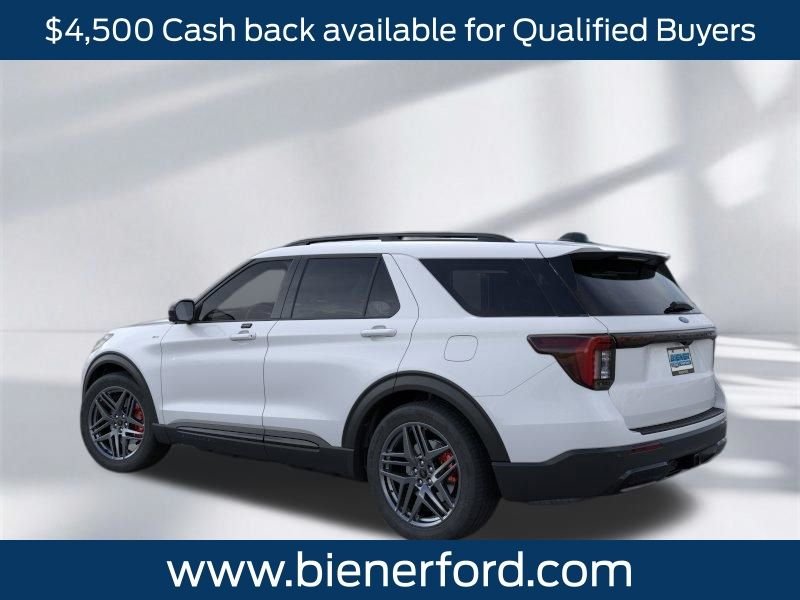 New 2026 Space White Metallic Ford ST-Line image 5