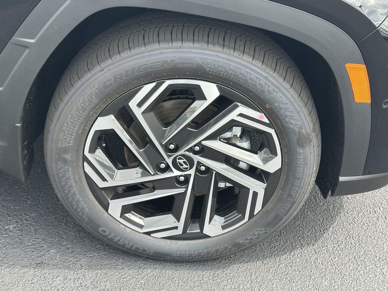 New 2026 Phantom Black Hyundai Limited image 12