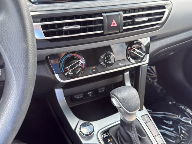 Certified Used 2022 White Kia LX image 33