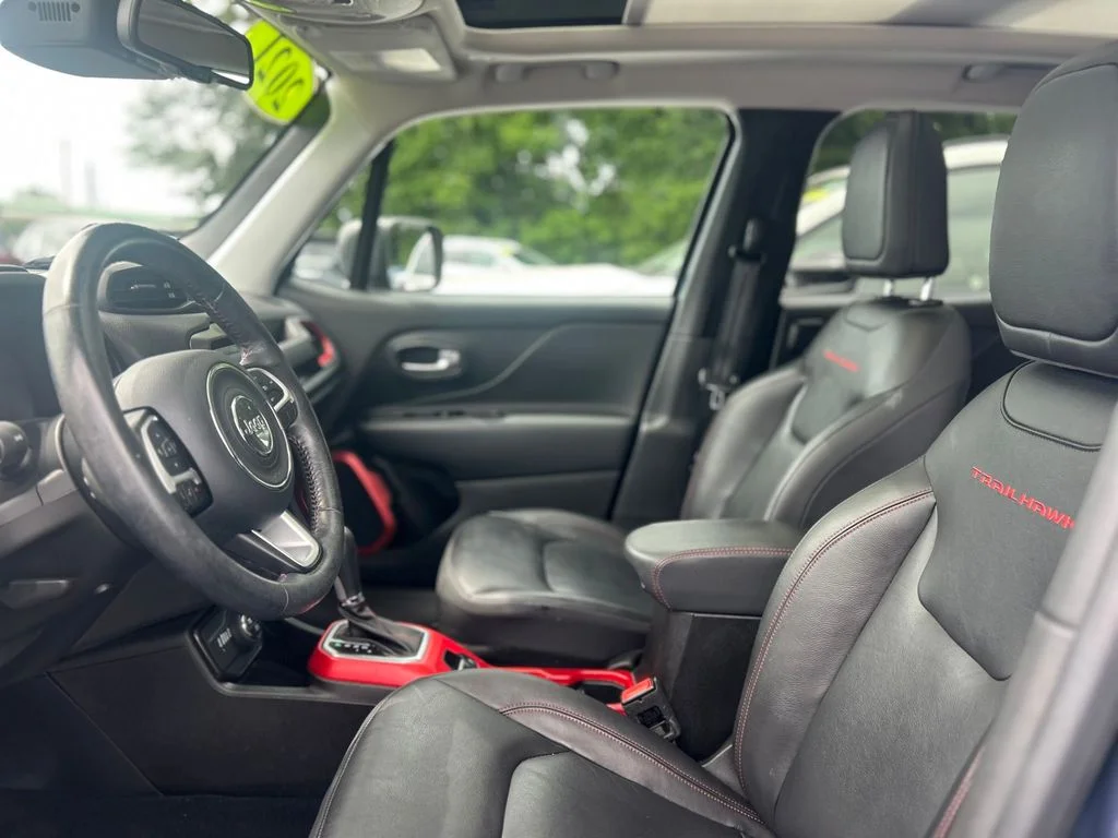 Used 2021 Blue Jeep Trailhawk image 30
