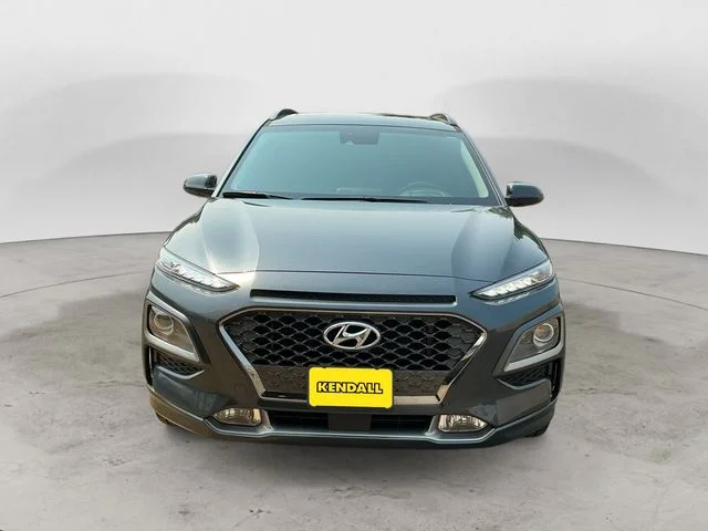 Used 2019 Gray Hyundai Ultimate image 2