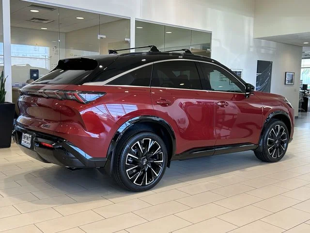 New 2027 2T SUN RED INFINITI Autograph AWD image 6