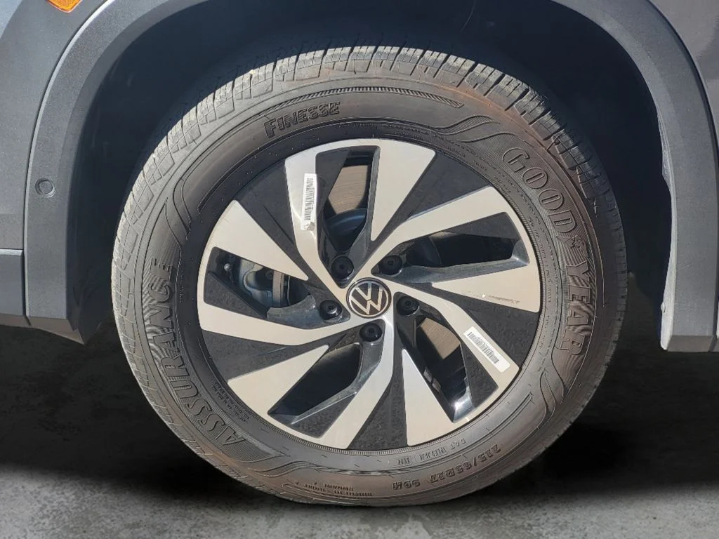 2025 Volkswagen Tiguan S - Photo 21