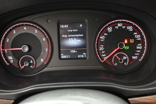 Used 2022 Green Volkswagen 2.0T Limited Edition image 19