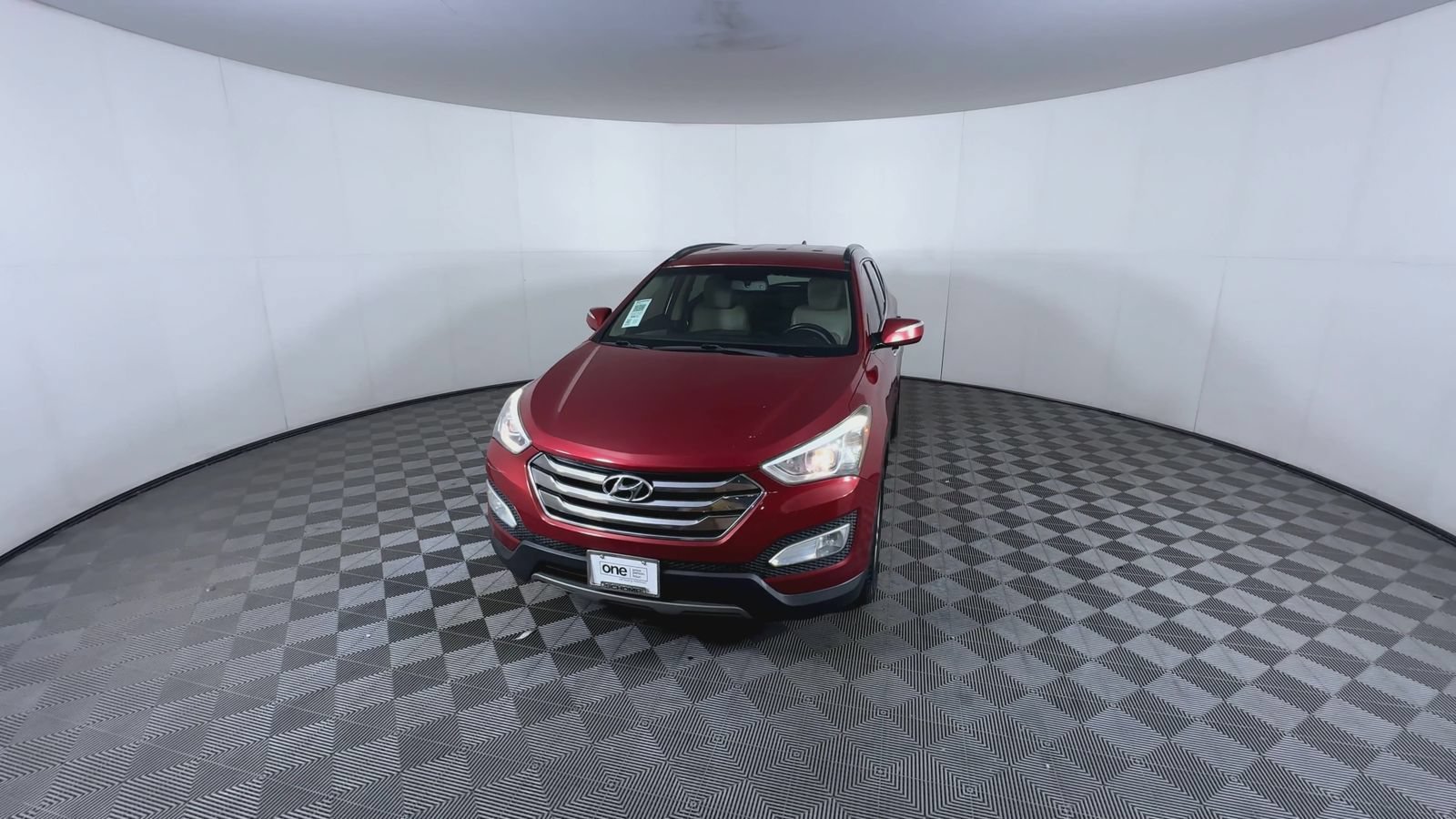 Used 2014 Serrano Red Hyundai  image 3