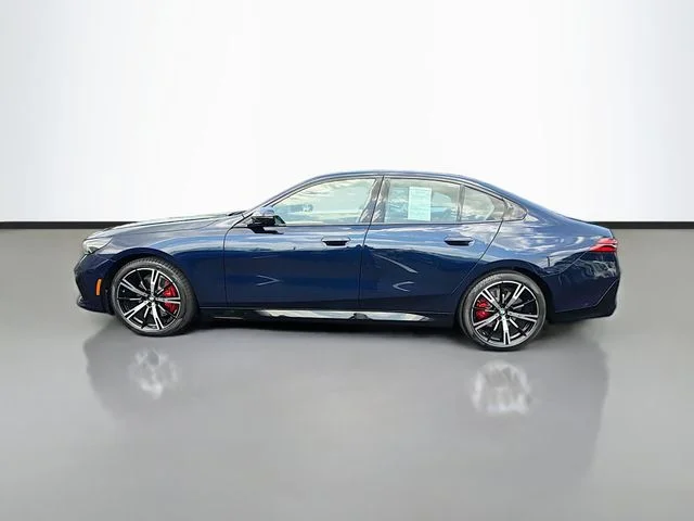 Used 2026 Blue BMW 530i xDrive image 4