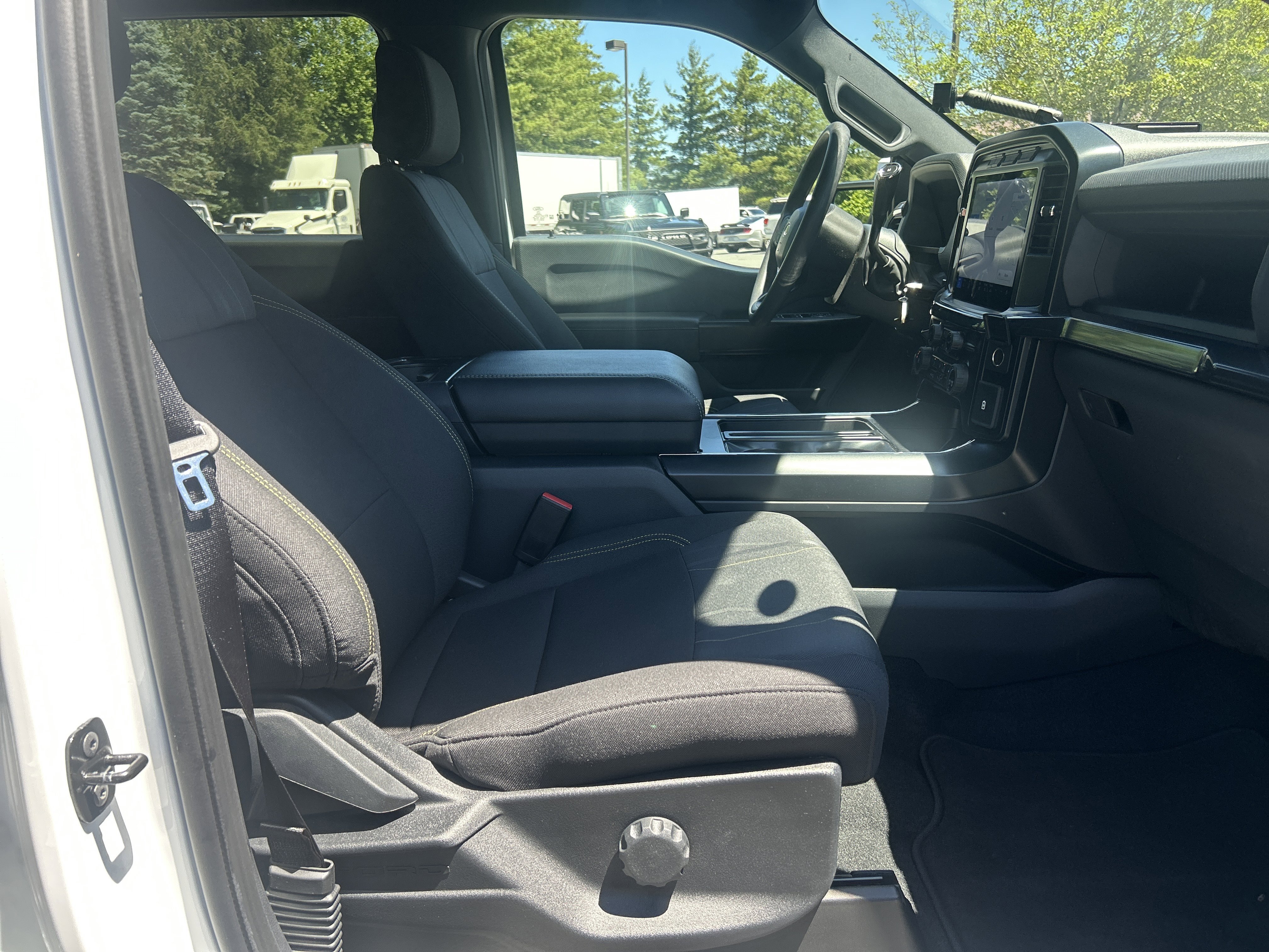 Used 2024 Oxford White Ford STX image 20