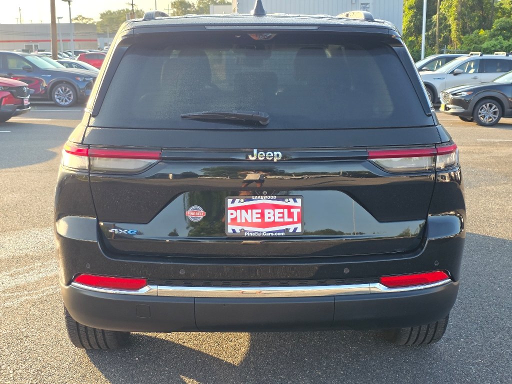 Used 2023 Diamond Black Crystal Pearl Coat Jeep 4xe image 15