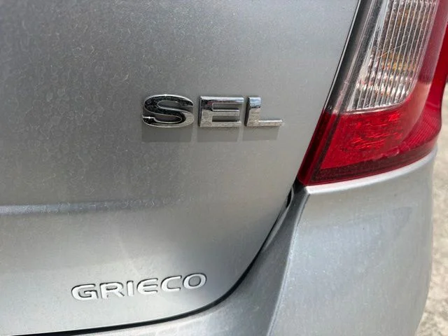 Used 2013 Silver Ford SEL image 11