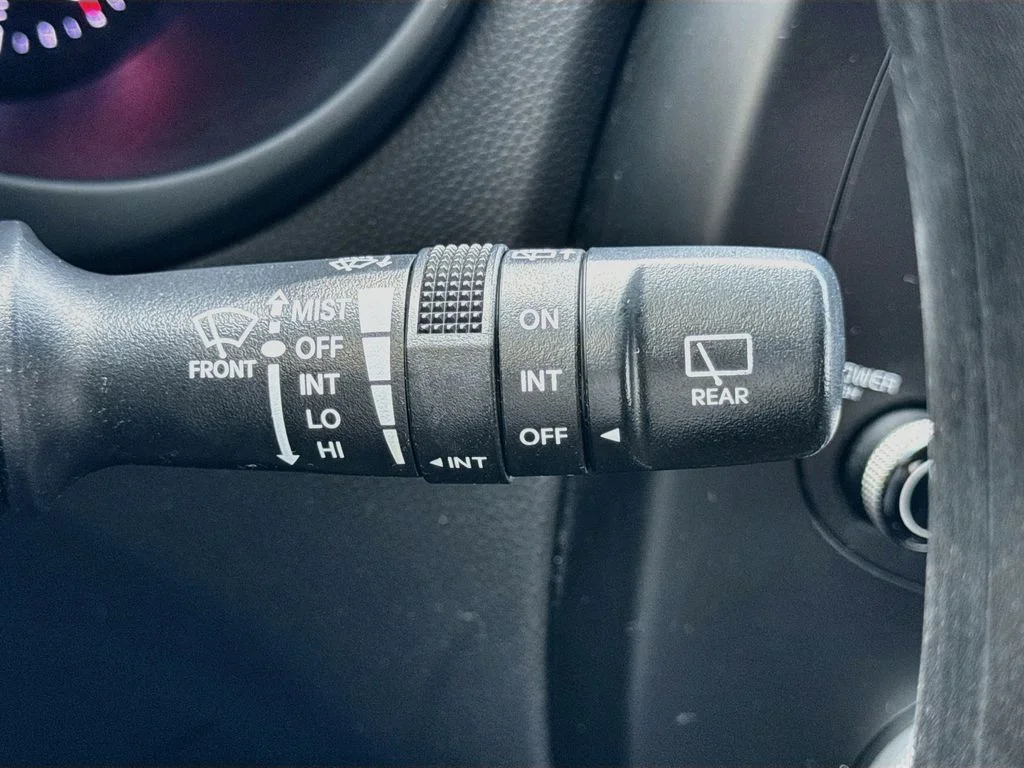 Used 2016 Black Kia Base image 13