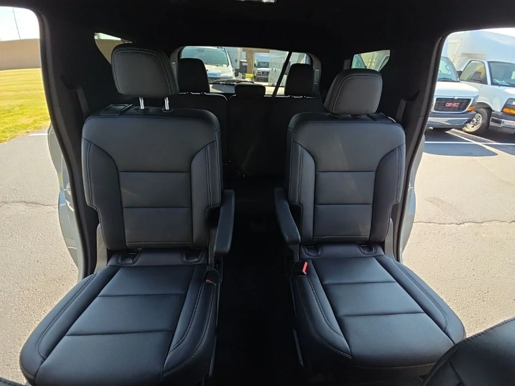 Used 2026 Gray Chevrolet LT image 26