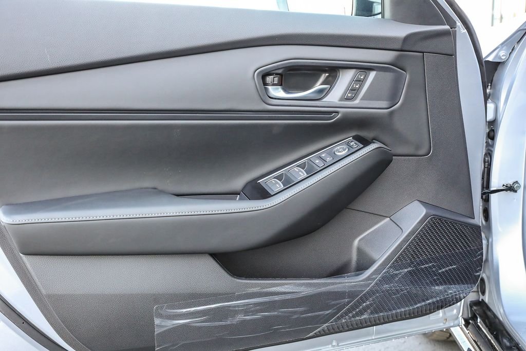 New 2026 Meteorite Gray Metallic Honda Touring image 23