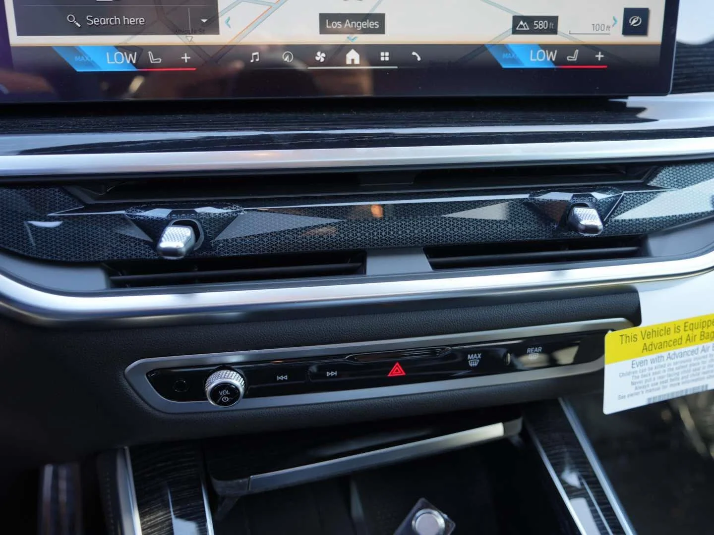 New 2026 Dravit Grey Metallic BMW sDrive40i image 18