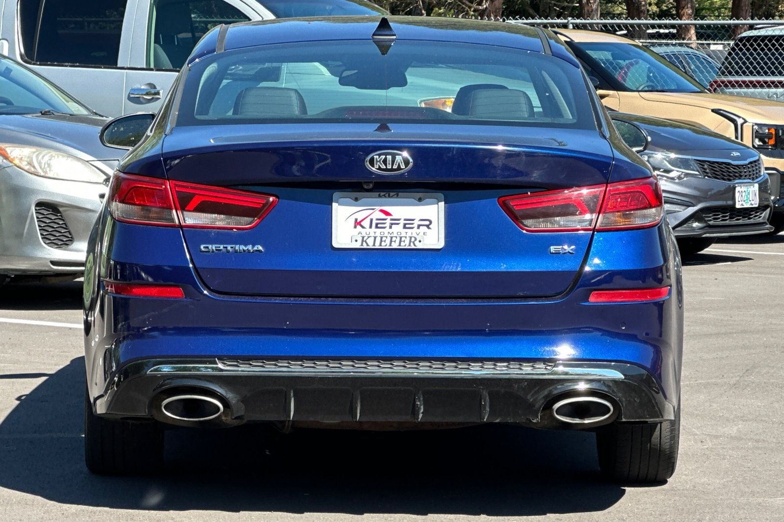 Used 2020 Blue Kia EX image 5