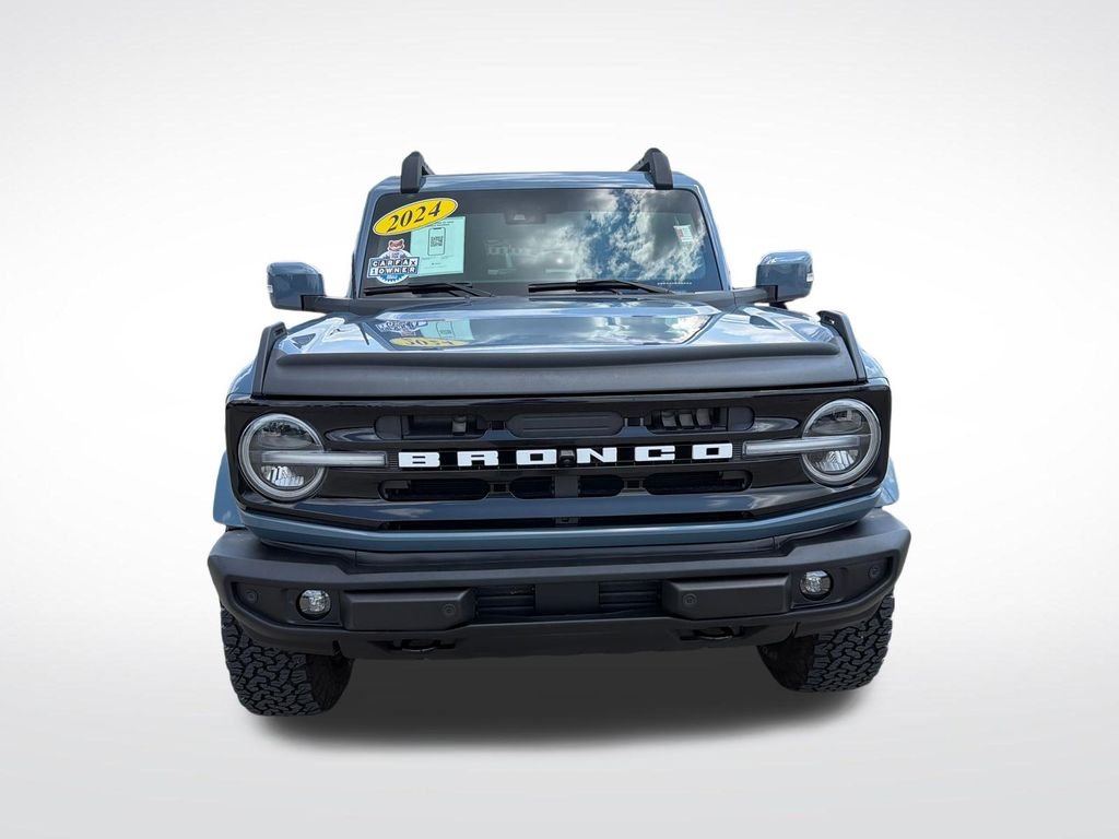 Used 2024 Gray Ford Outer Banks image 2