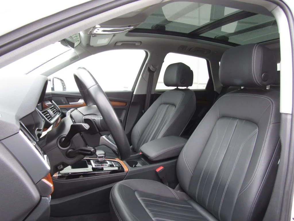 2023 Audi Q5 Premium Plus - Photo 12