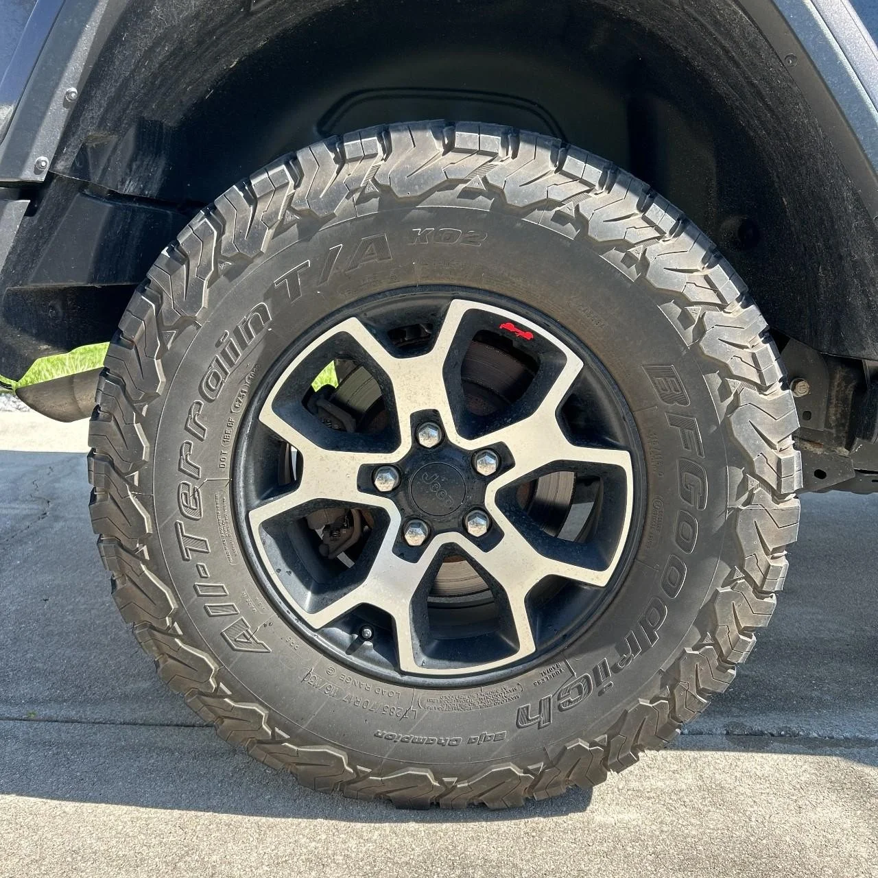 Used 2020 GRAY Jeep Rubicon image 25