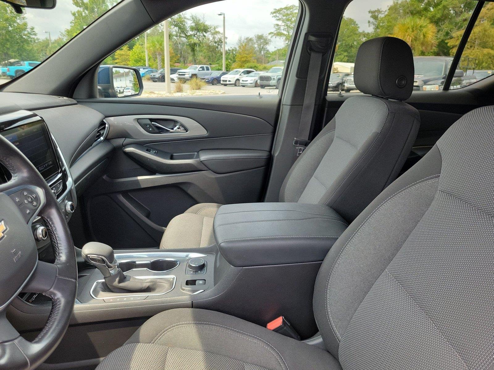 Used 2022 Northsky Blue Metallic Chevrolet LT Cloth image 20