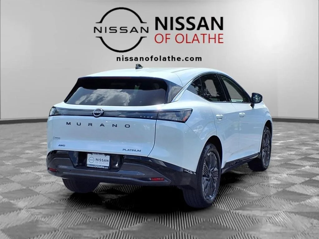 Used 2026 White Nissan Platinum image 28