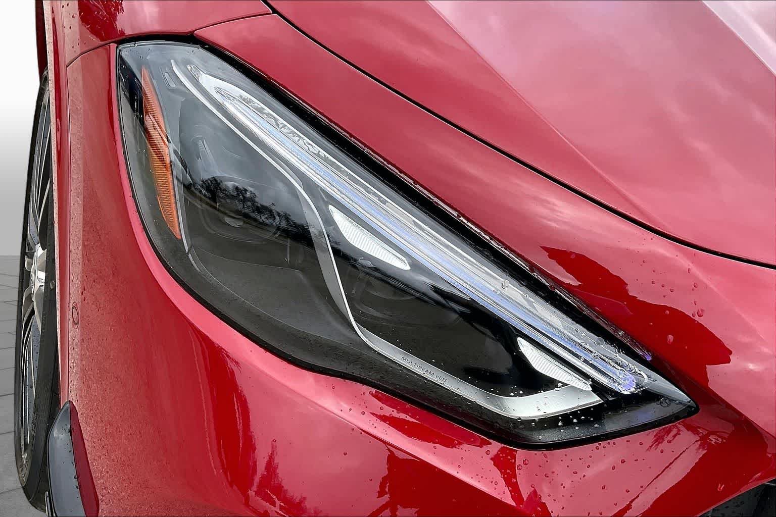 New 2026 MANUFAKTUR Patagonia Red Metallic Mercedes-Benz AMG® GLA 35 4MATIC® SUV image 14