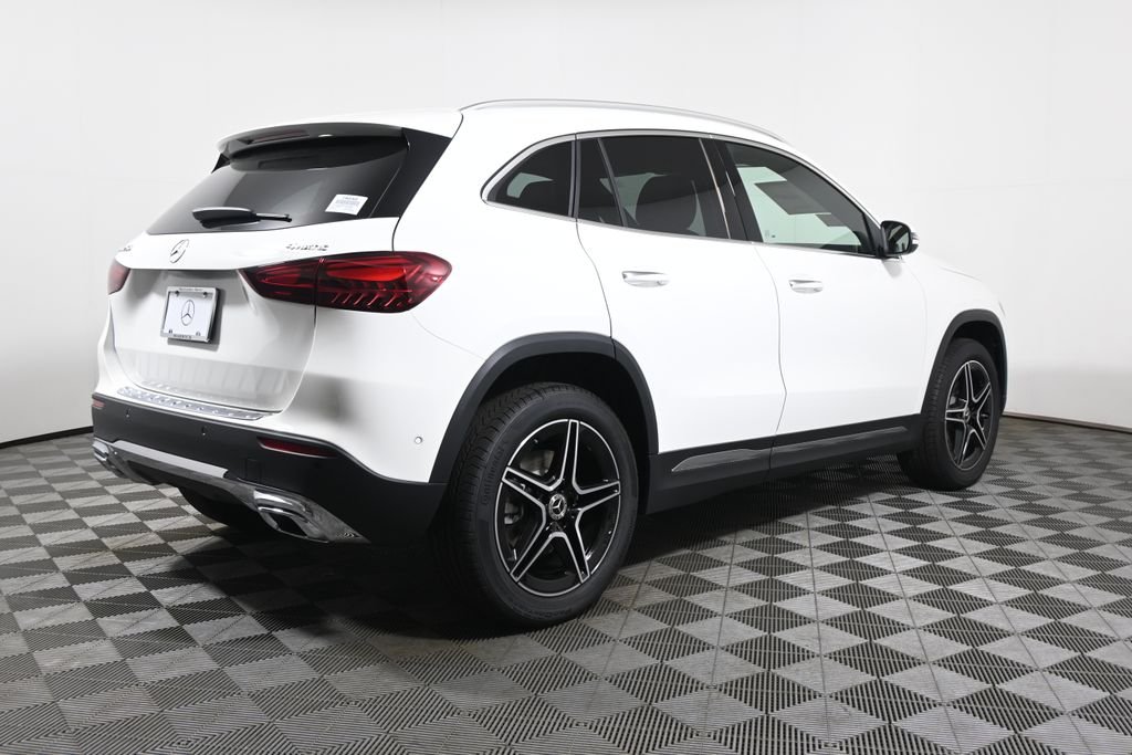 New 2026 Polar White Mercedes-Benz GLA 250 image 7